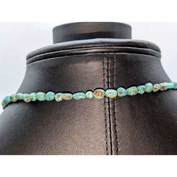 Turquoise Wood Bead Silver Tone Flower Toggle 15" Choker Necklace - Picture 5 of 6